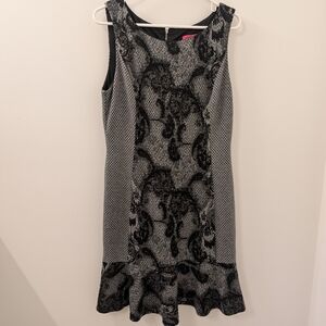 Betsey Johnson Black and Gray Baroque Style Midi Sleeveless Dress Size 10